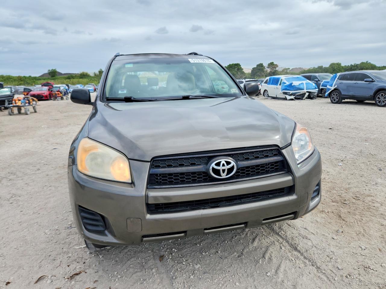2012 TOYOTA RAV4 BASE photo 9