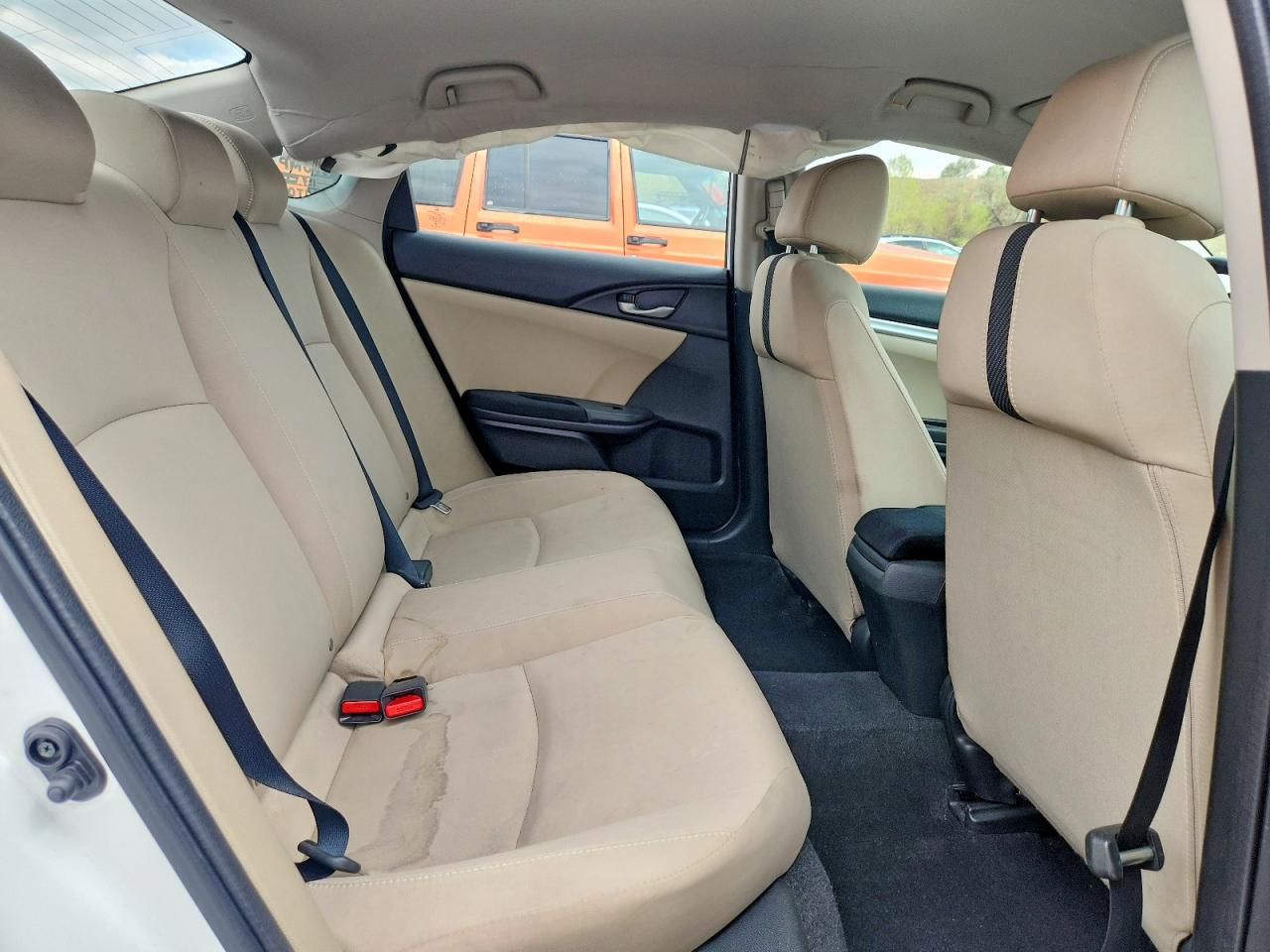 2016 HONDA CIVIC LX photo 19
