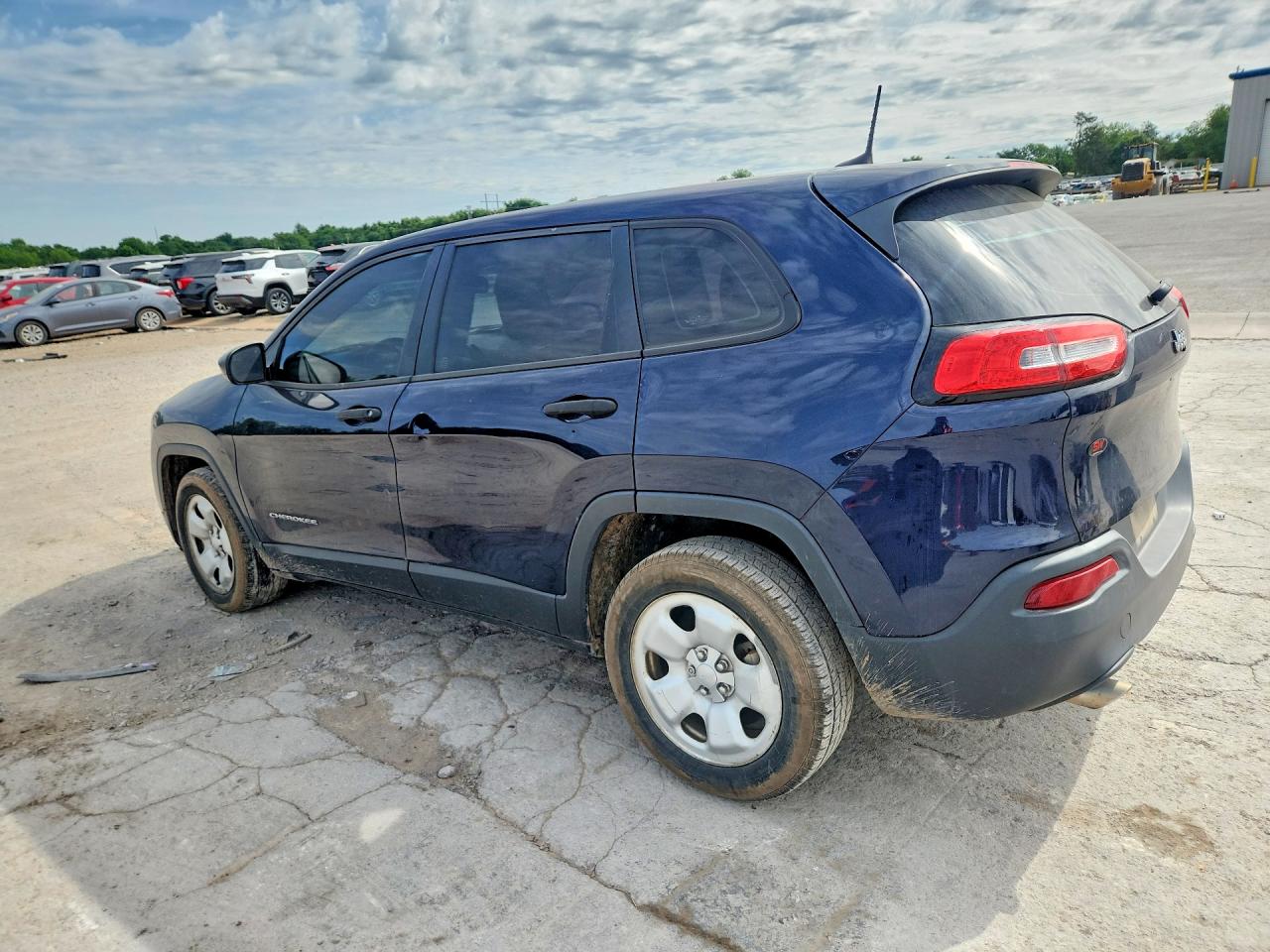 2016 JEEP CHEROKEE SPORT photo 4
