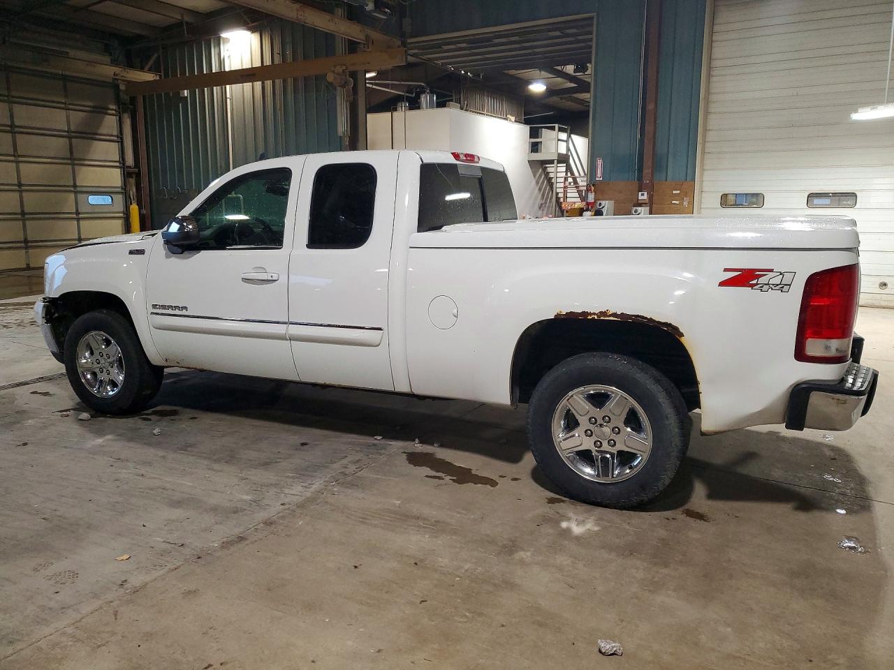 2011 GMC SIERRA K1500 SLT photo 3