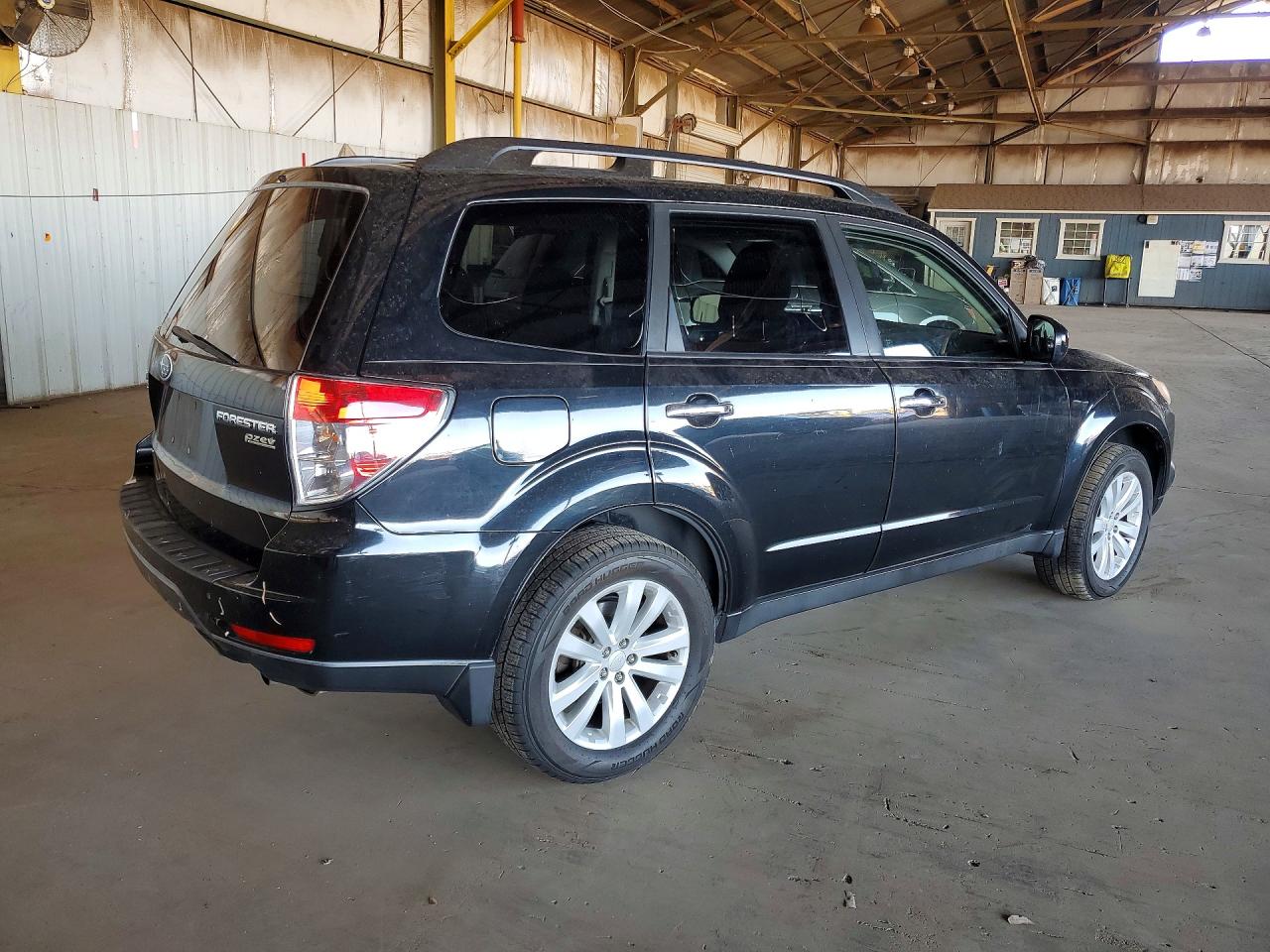 2013 SUBARU FORESTER 2.5X PREMIUM photo 5