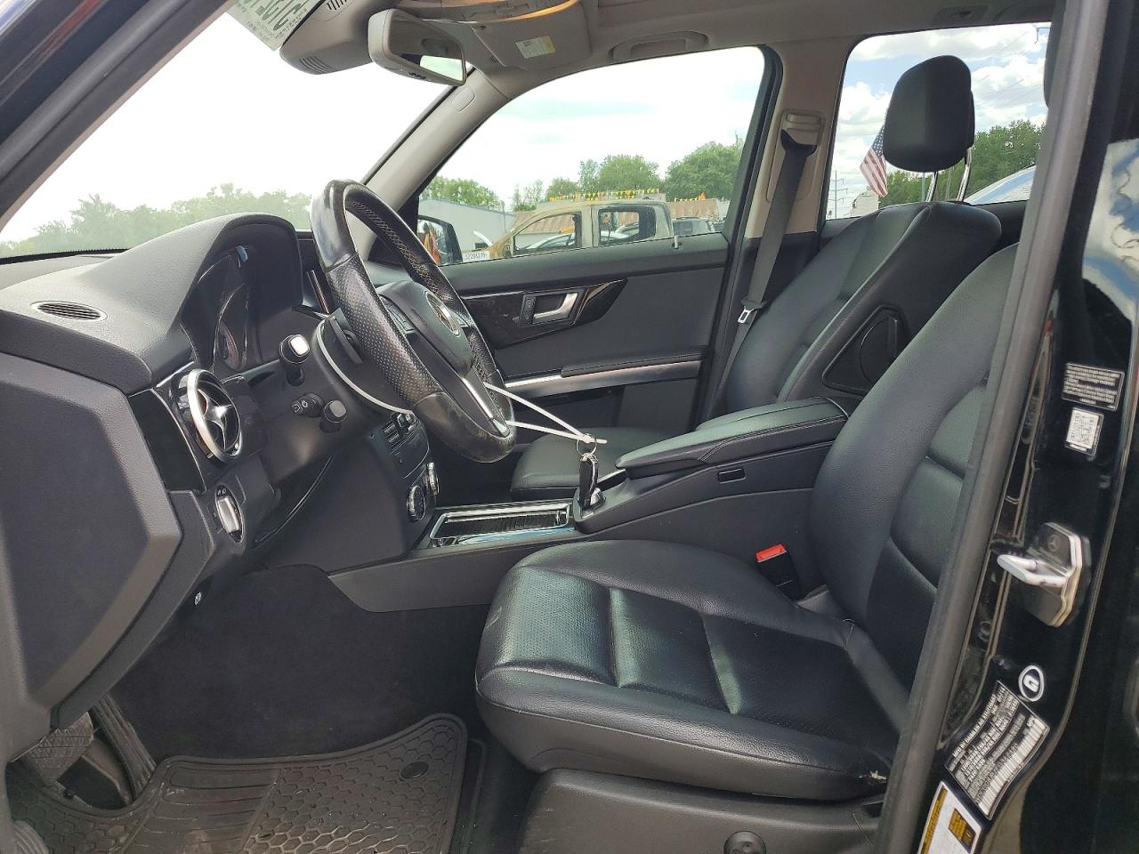 2015 MERCEDES-BENZ GLK 350 4MATIC photo 13