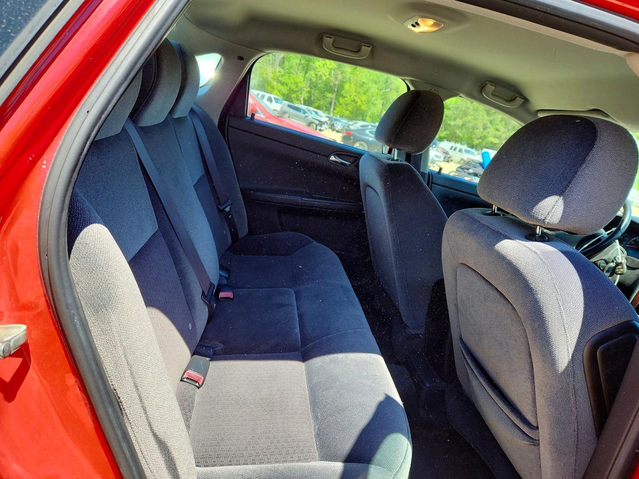 2011 CHEVROLET IMPALA LT photo 28