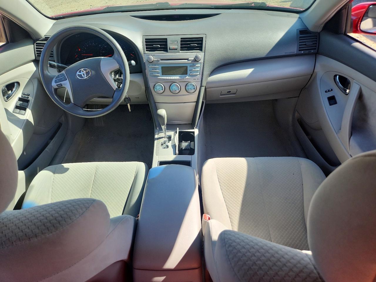 2007 TOYOTA CAMRY LE photo 8