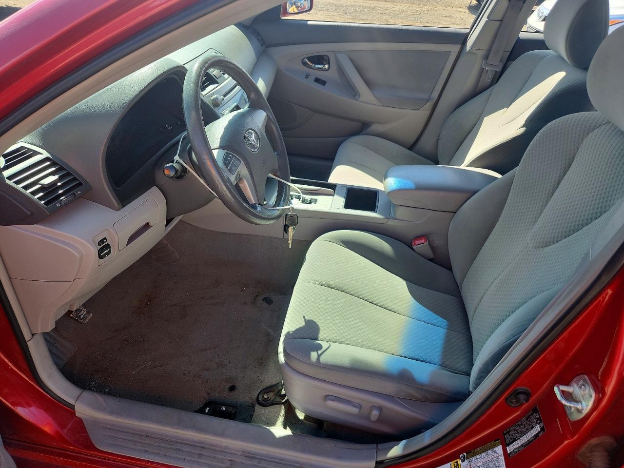 2007 TOYOTA CAMRY LE photo 7
