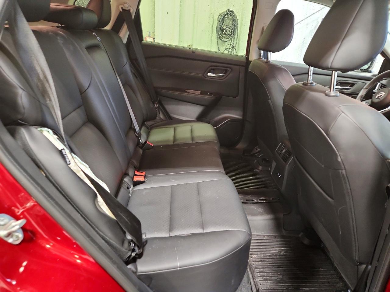 2024 NISSAN ROGUE SV photo 31