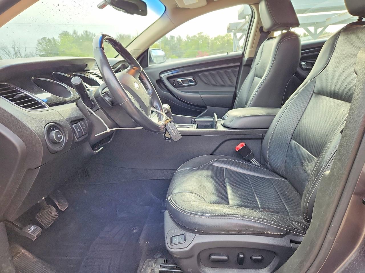 2011 FORD TAURUS LIMITED photo 13