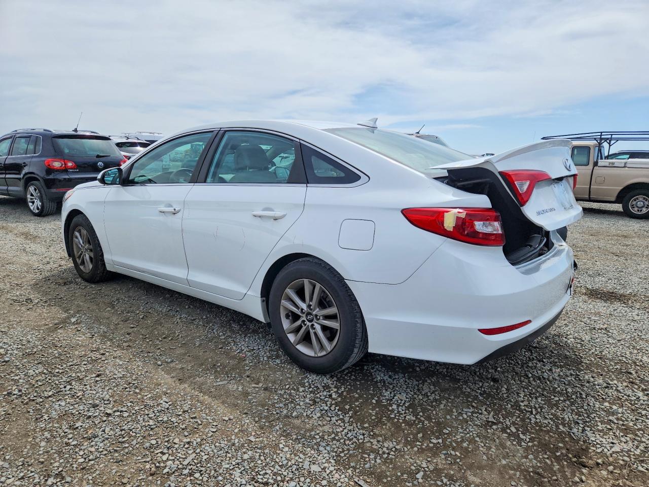 2016 HYUNDAI SONATA SE photo 4