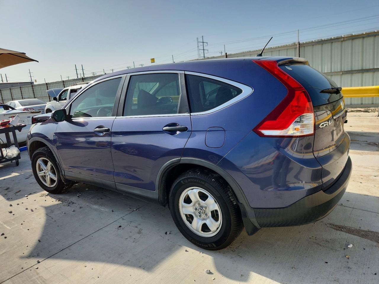 2013 HONDA CR-V LX photo 3