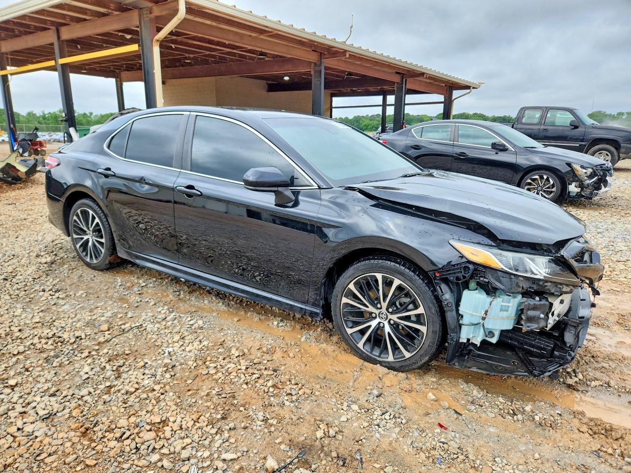 2019 TOYOTA CAMRY SE photo 7