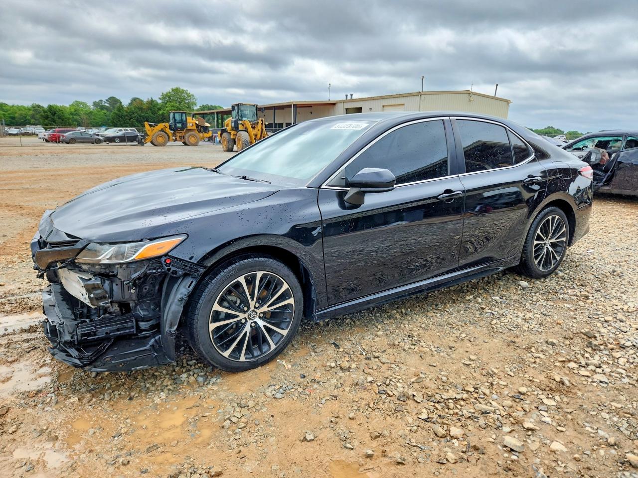 2019 TOYOTA CAMRY