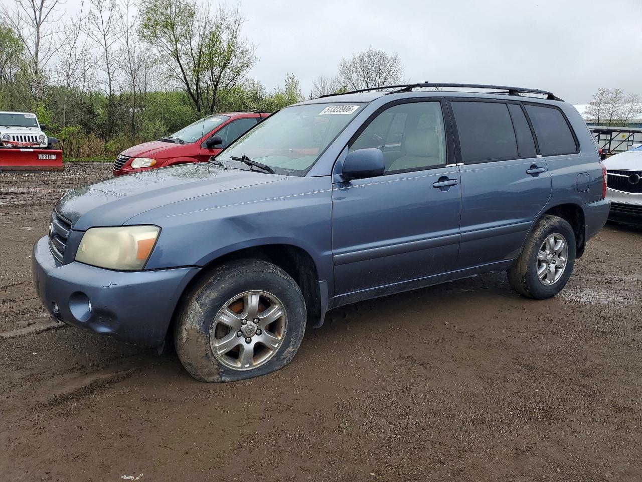 2004 TOYOTA HIGHLANDER