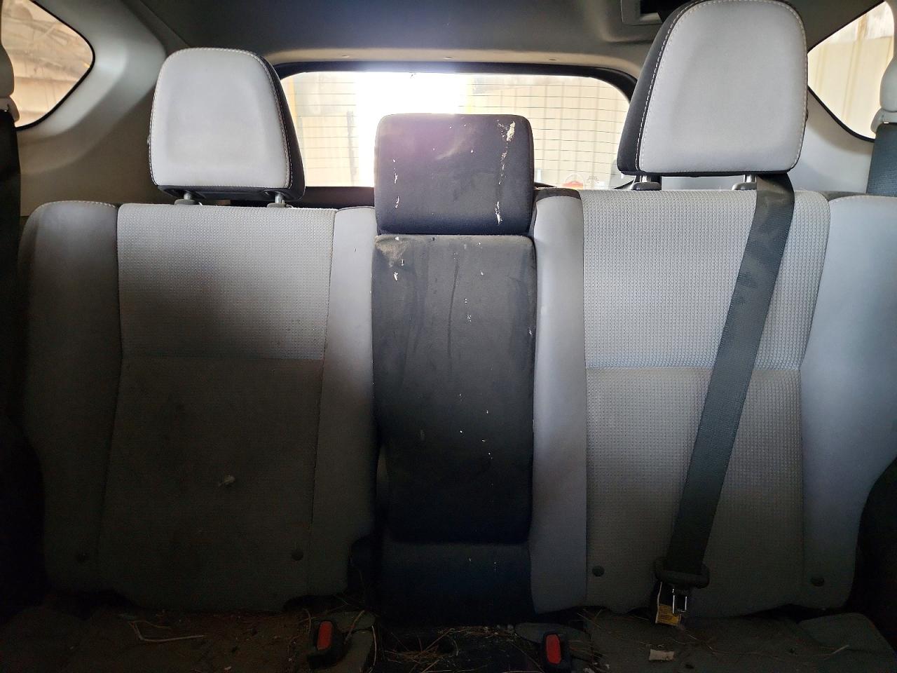 2017 TOYOTA RAV4 XLE photo 19