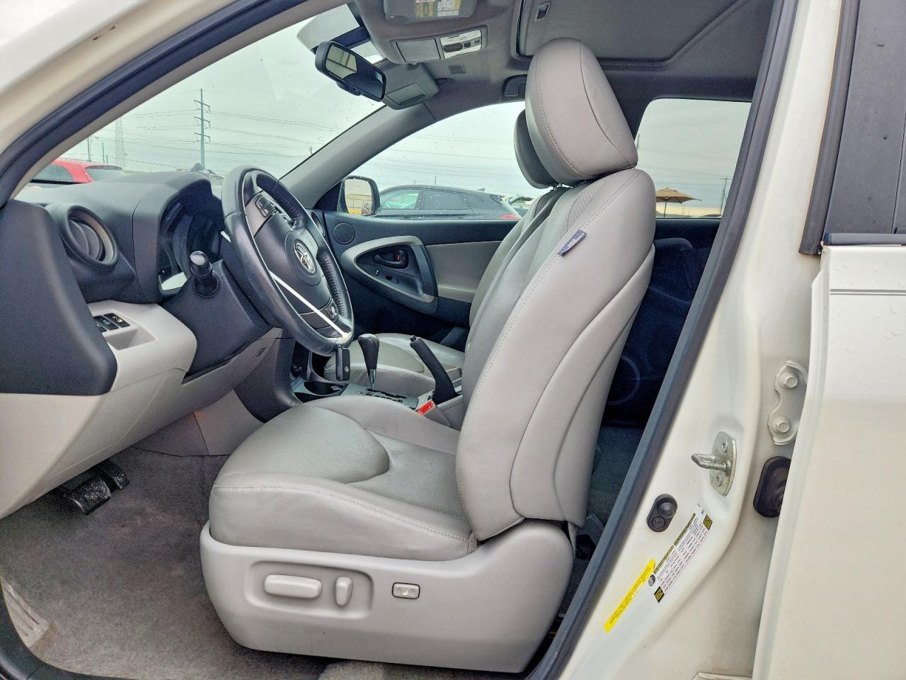 2009 TOYOTA RAV4 LIMITED photo 7