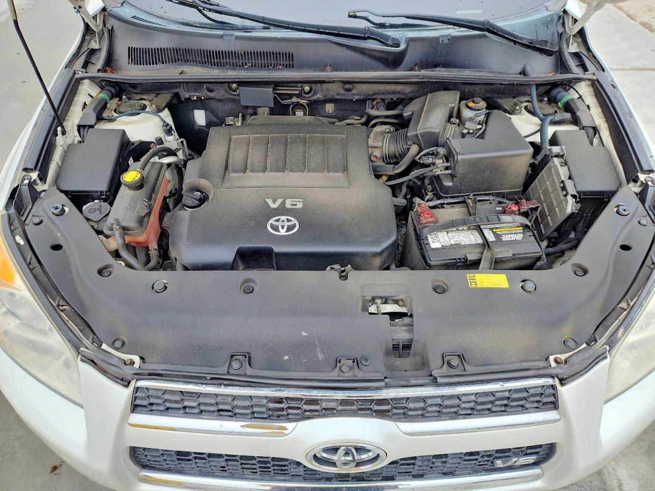 2009 TOYOTA RAV4 LIMITED photo 12