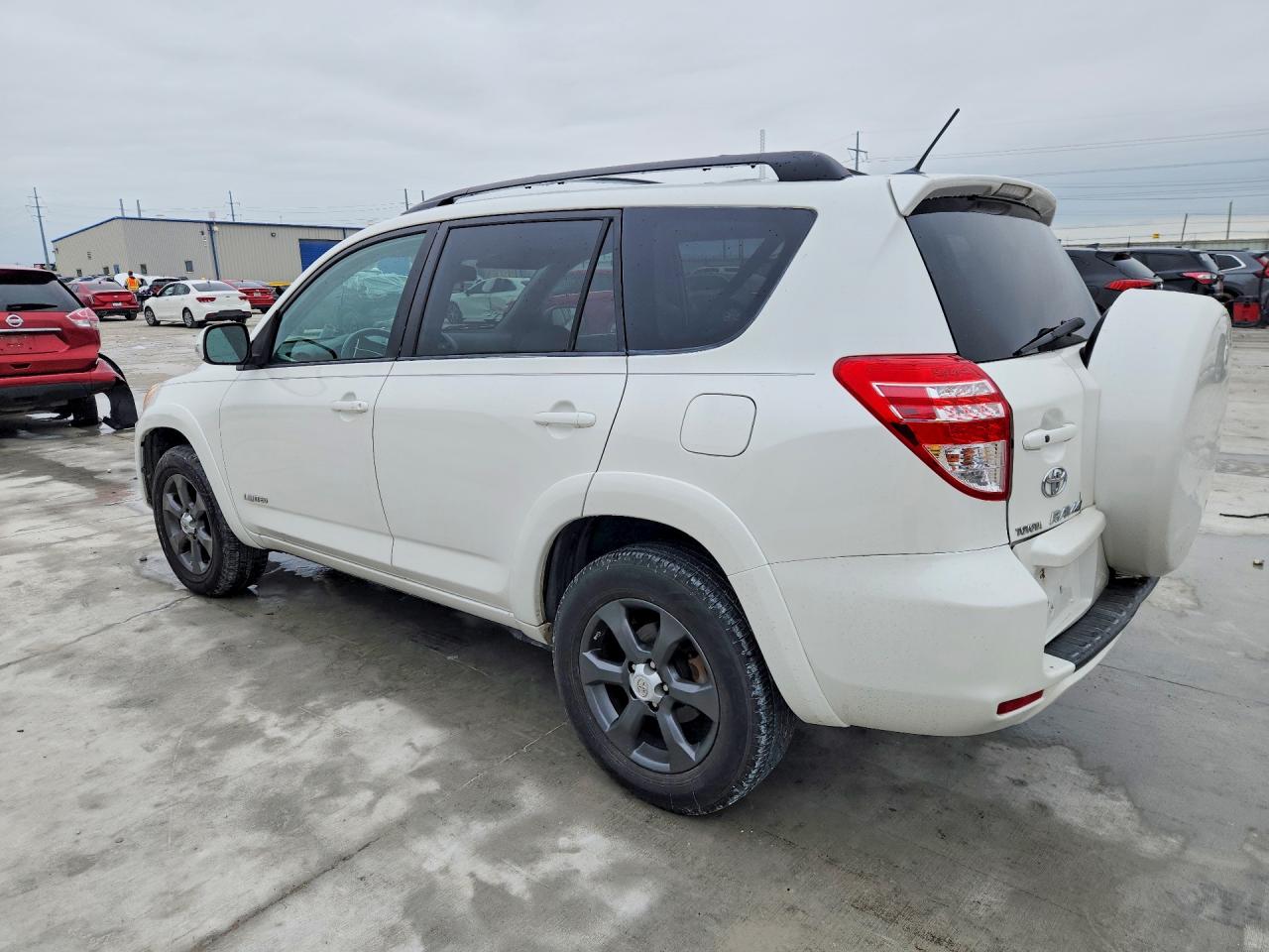 2009 TOYOTA RAV4 LIMITED photo 2