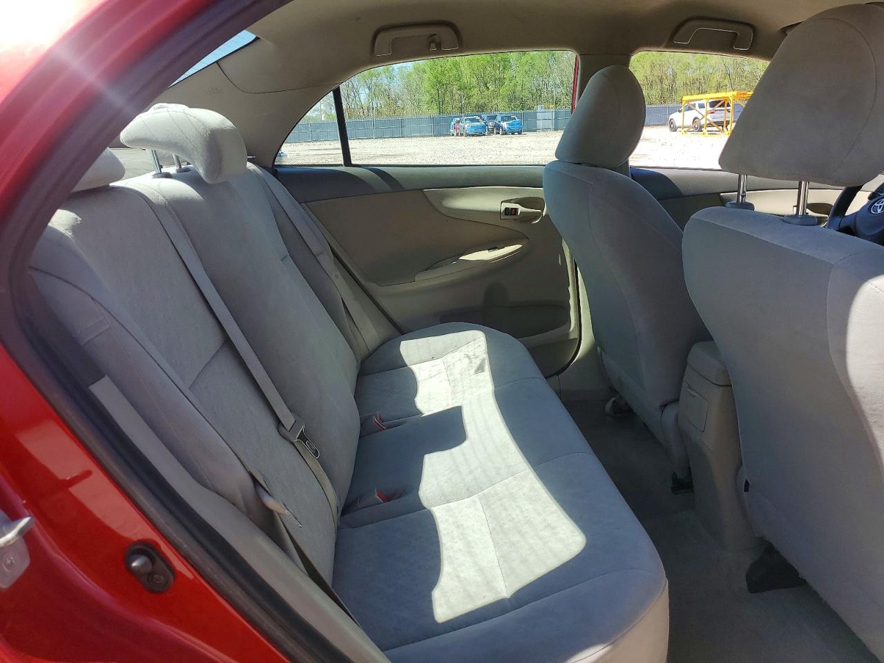 2009 TOYOTA COROLLA LE photo 10