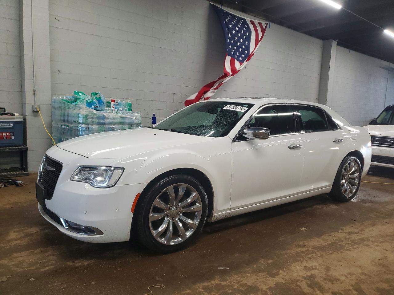 2018 CHRYSLER 300