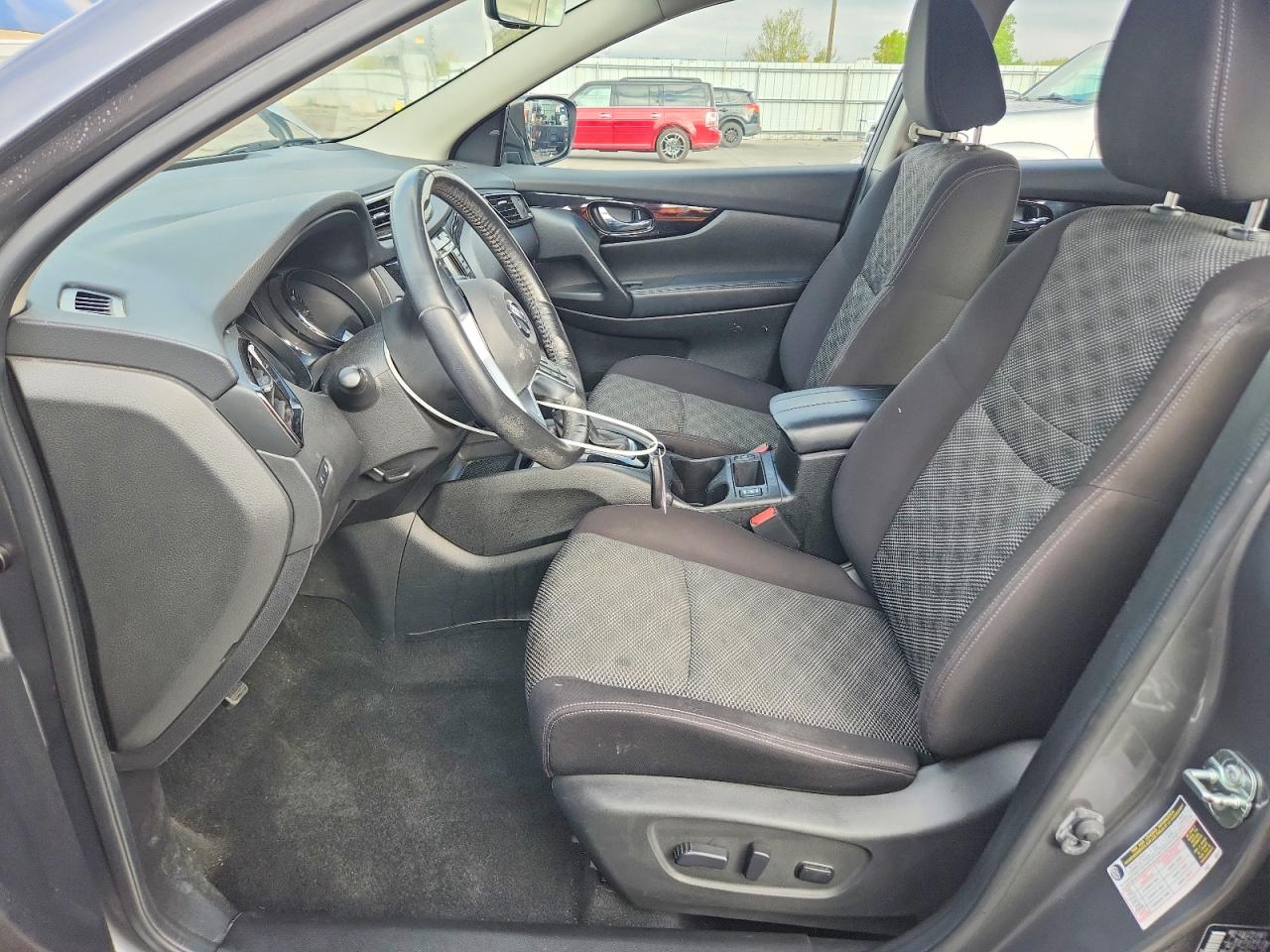 2019 NISSAN ROGUE SPORT SV photo 13