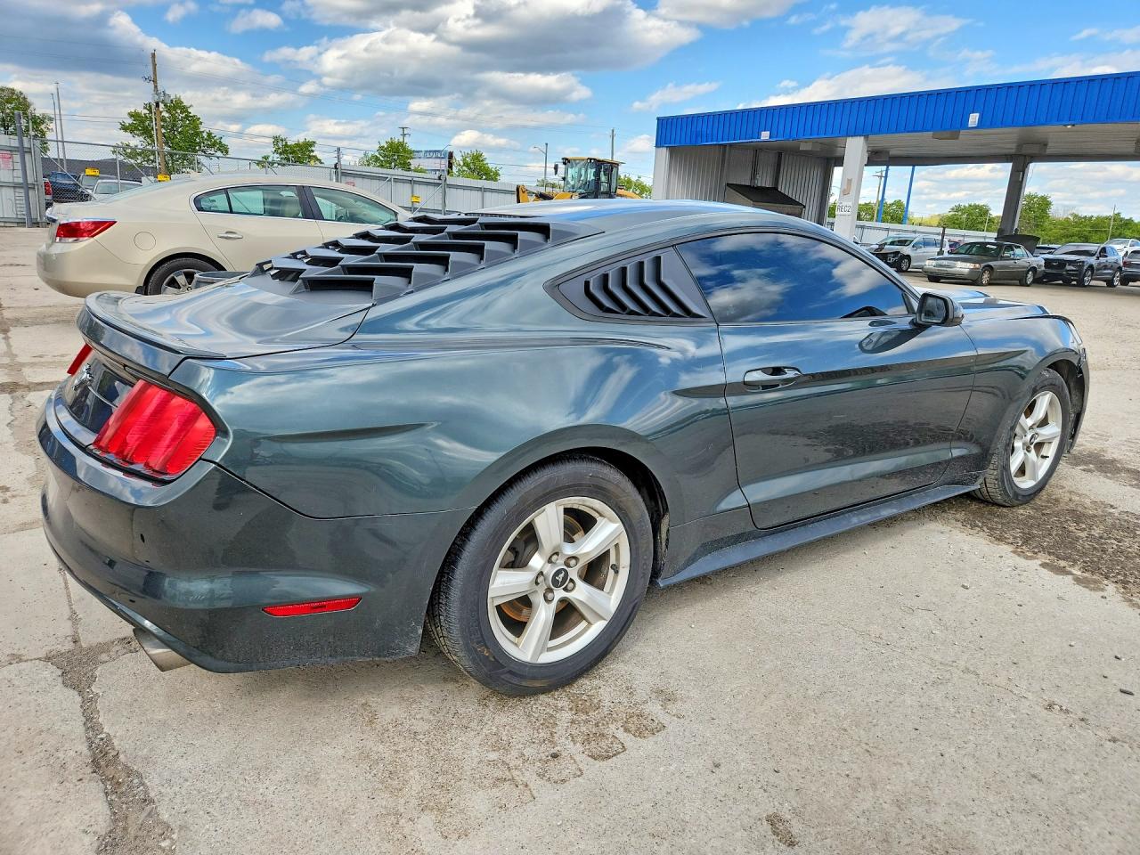 2015 FORD MUSTANG photo 5