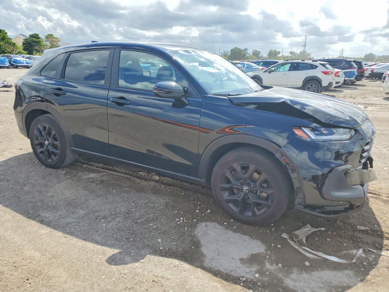 2024 HONDA HR-V SPORT photo 10