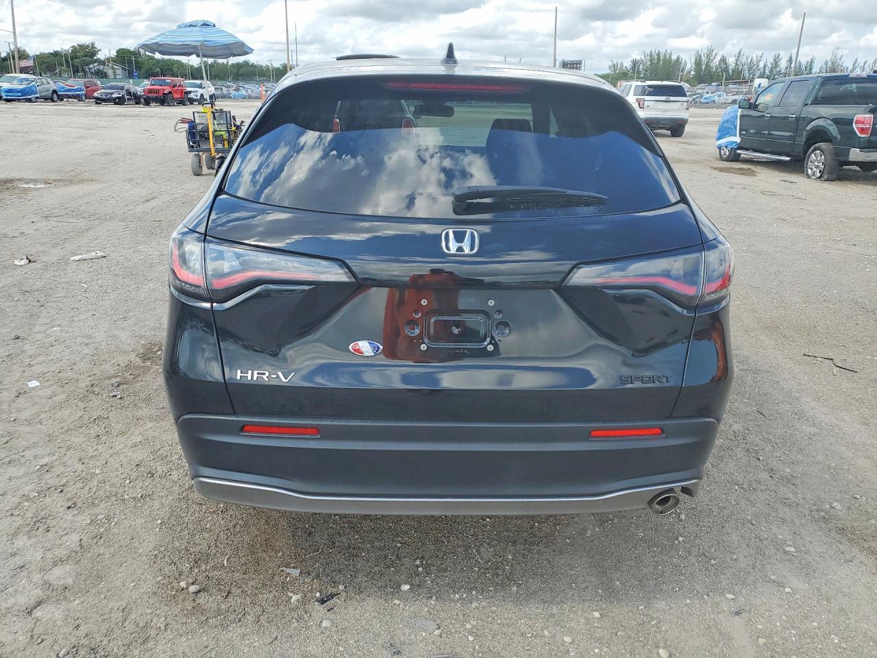 2024 HONDA HR-V SPORT photo 16