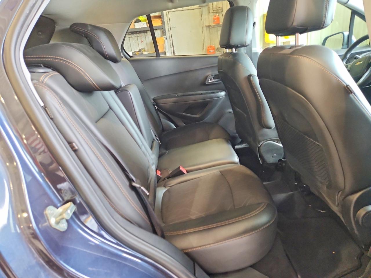 2018 CHEVROLET TRAX 1LT photo 28