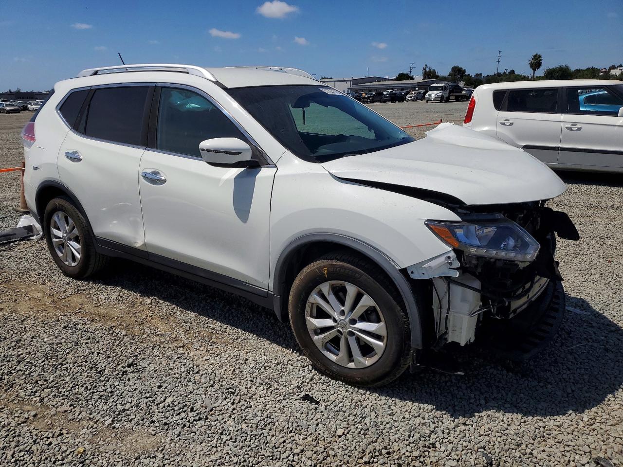 2016 NISSAN ROGUE SV photo 7