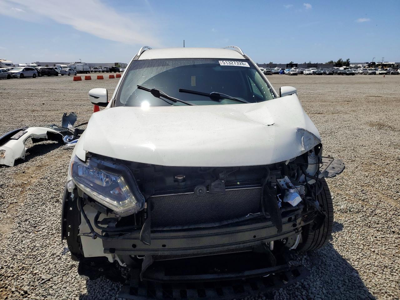2016 NISSAN ROGUE SV photo 9