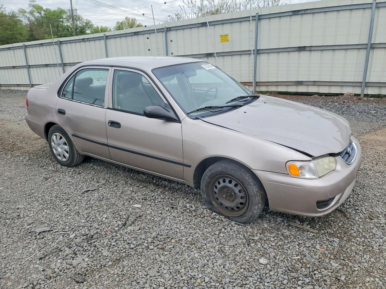 2001 TOYOTA COROLLA CE photo 4