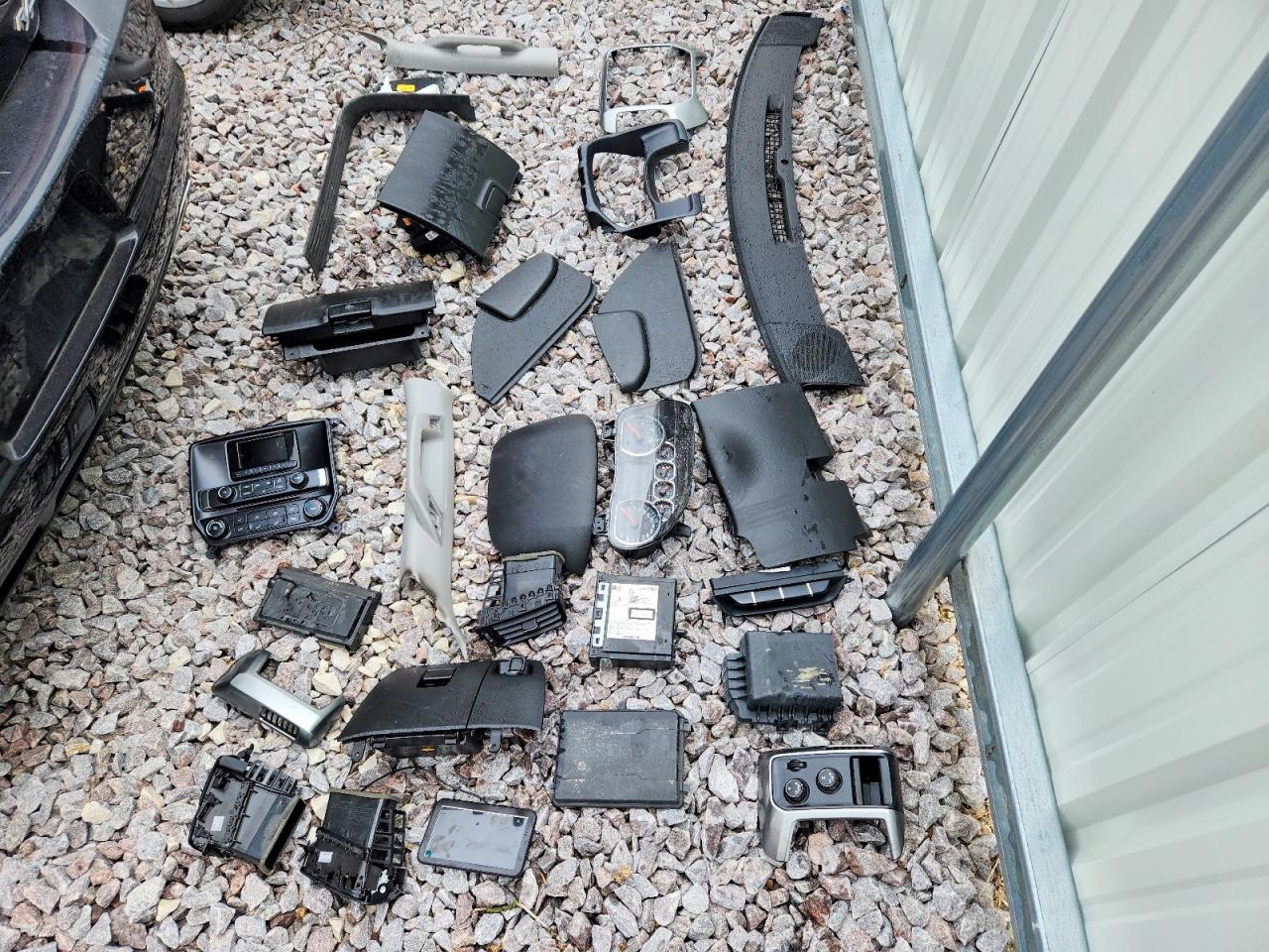 2015 CHEVROLET SILVERADO K2500 HEAVY DUTY LT photo 23