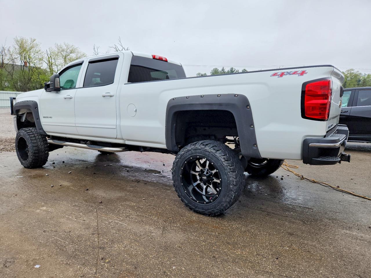 2015 CHEVROLET SILVERADO K2500 HEAVY DUTY LT photo 3