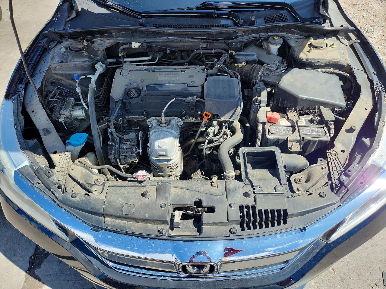 2017 HONDA ACCORD LX photo 11