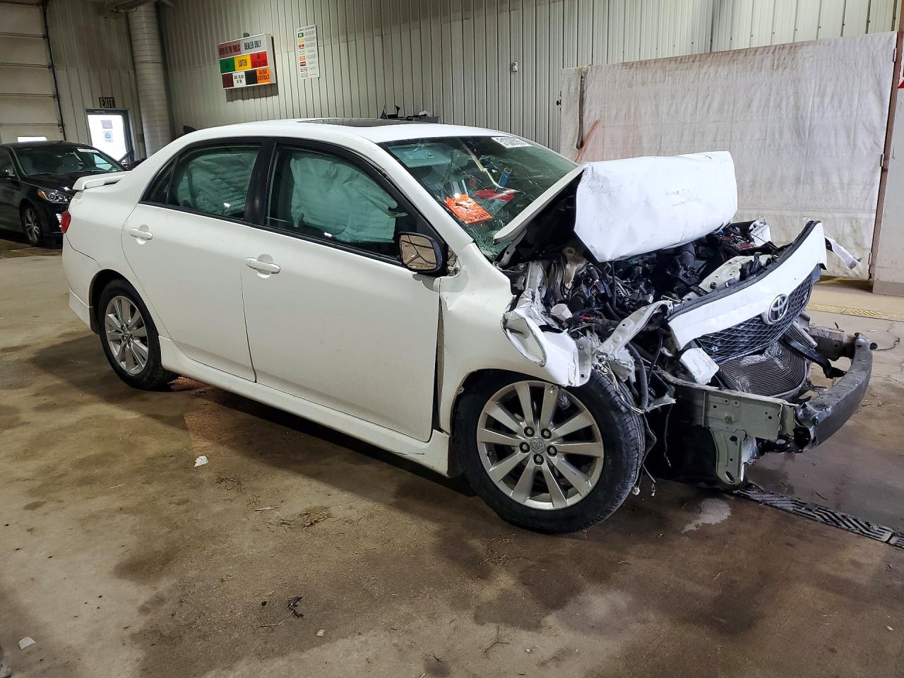 2010 TOYOTA COROLLA S photo 7