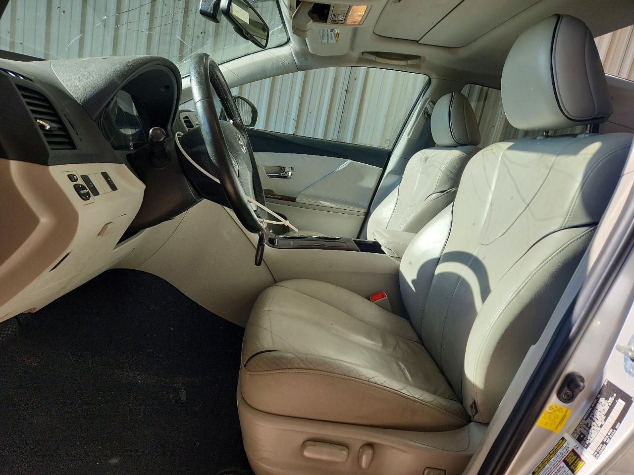 2011 TOYOTA VENZA AWD V6 photo 19