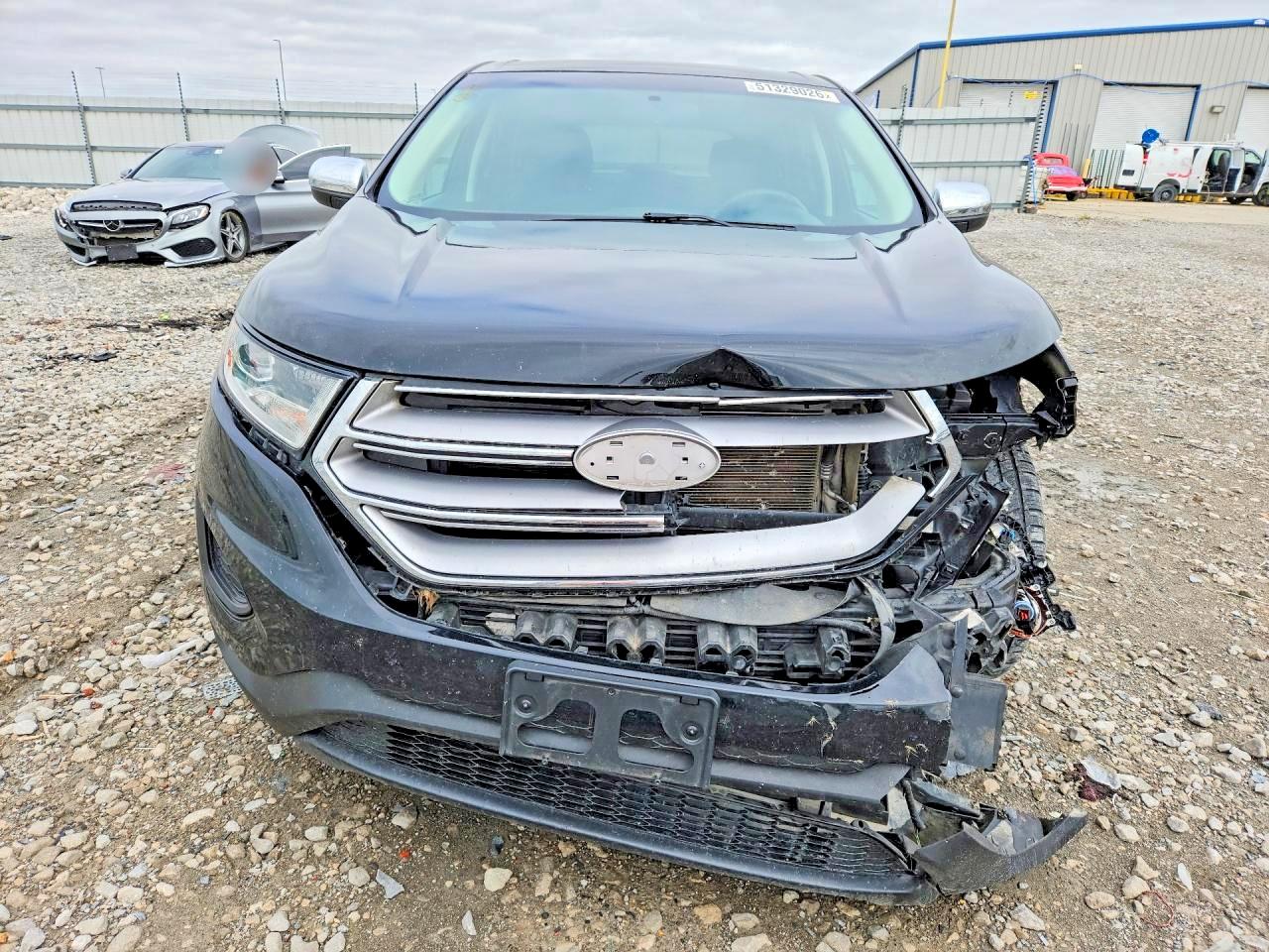 2017 FORD EDGE SE photo 5