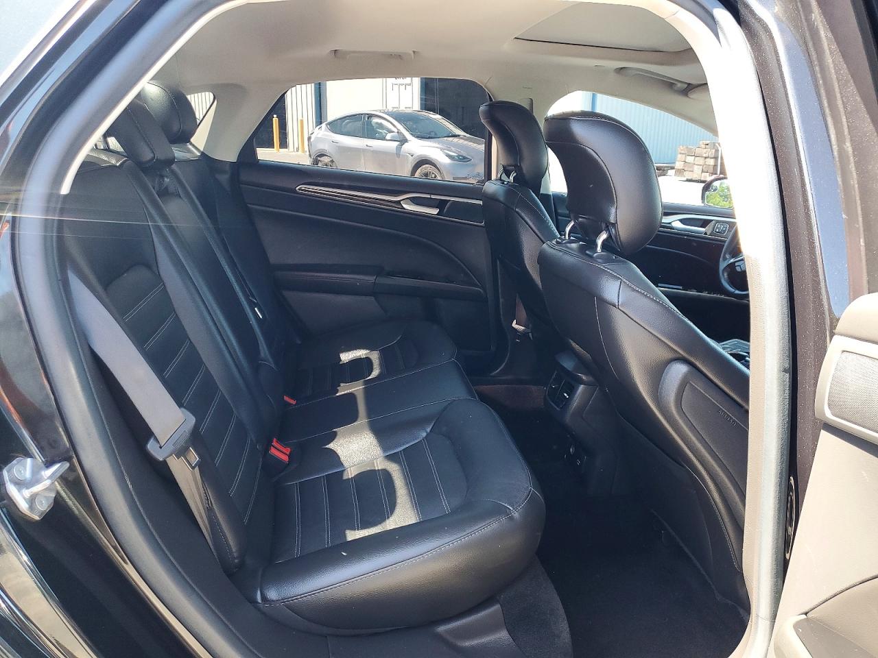 2014 FORD FUSION SE HYBRID photo 19