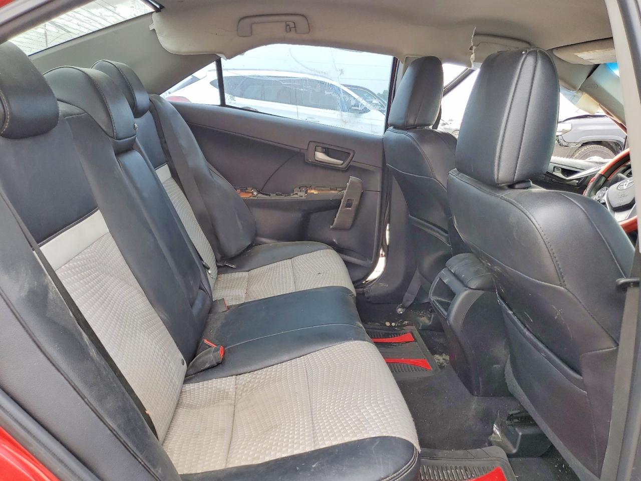2013 TOYOTA CAMRY SE V6 photo 28