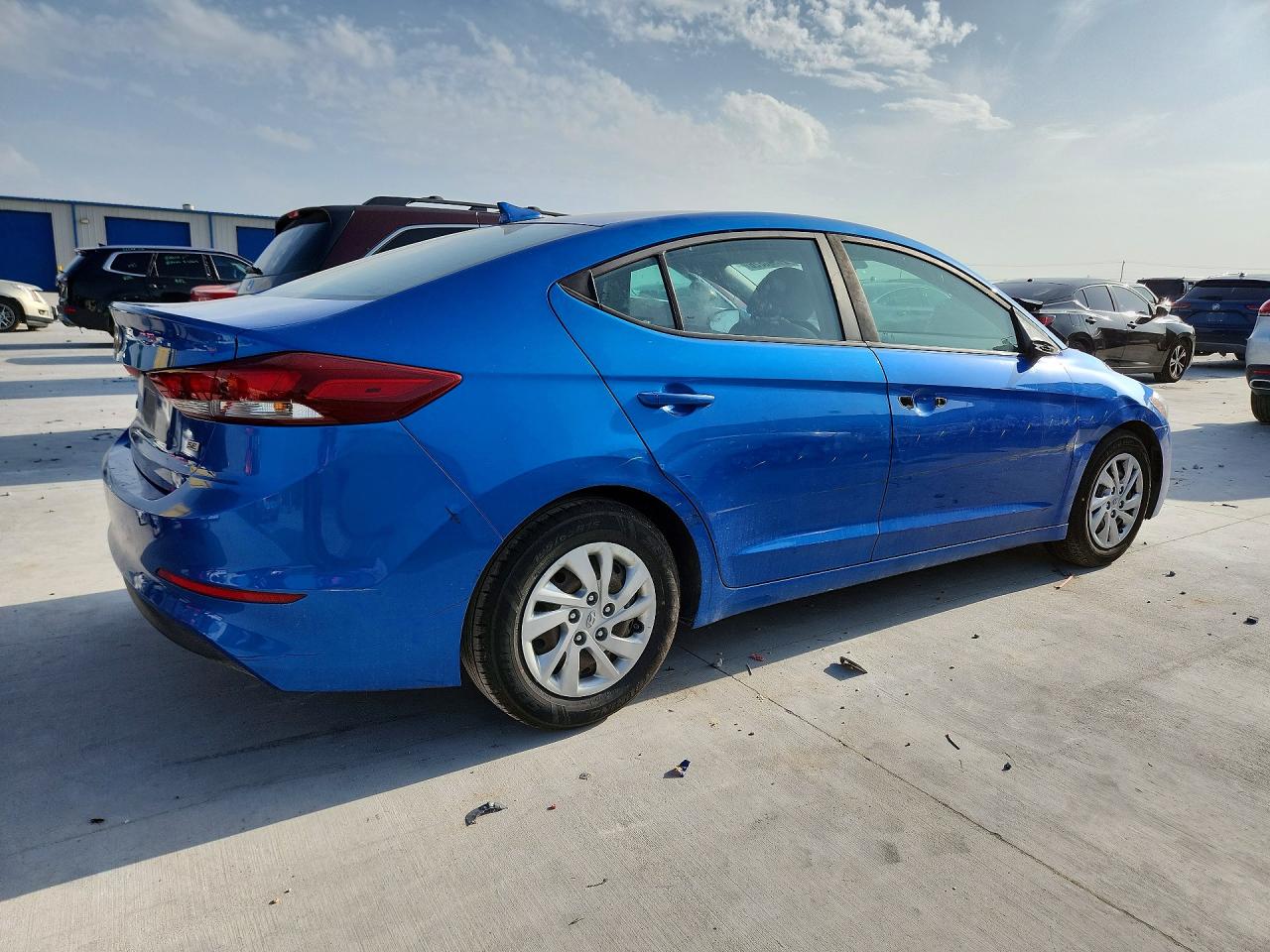 2017 HYUNDAI ELANTRA SE photo 5