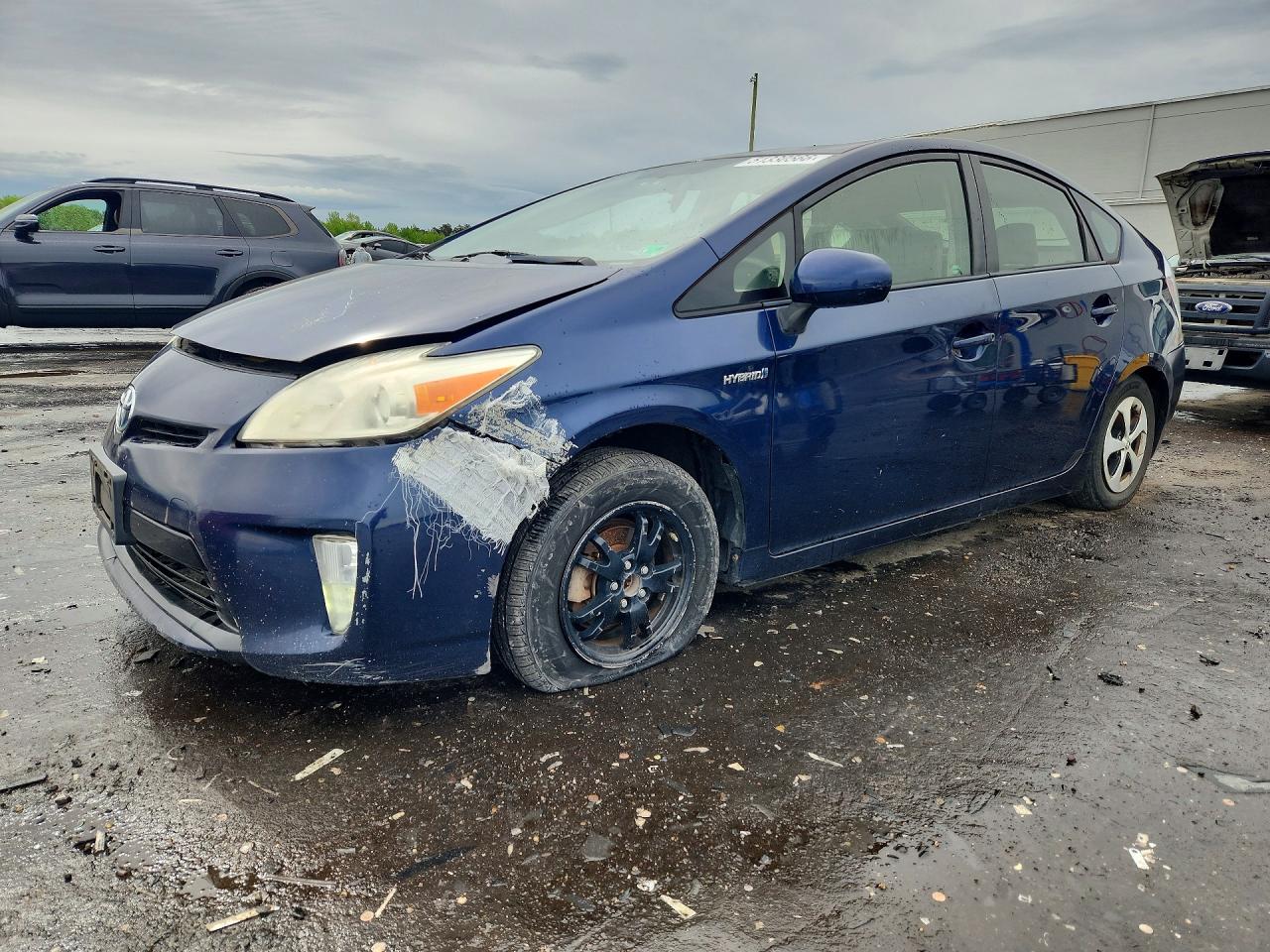 2013 TOYOTA PRIUS
