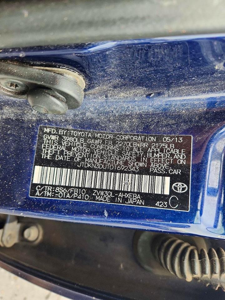 2013 TOYOTA PRIUS TWO photo 23