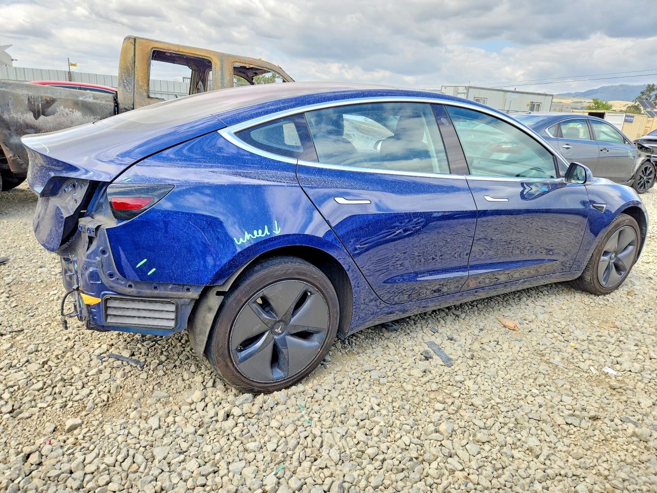 2018 TESLA MODEL 3 photo 3