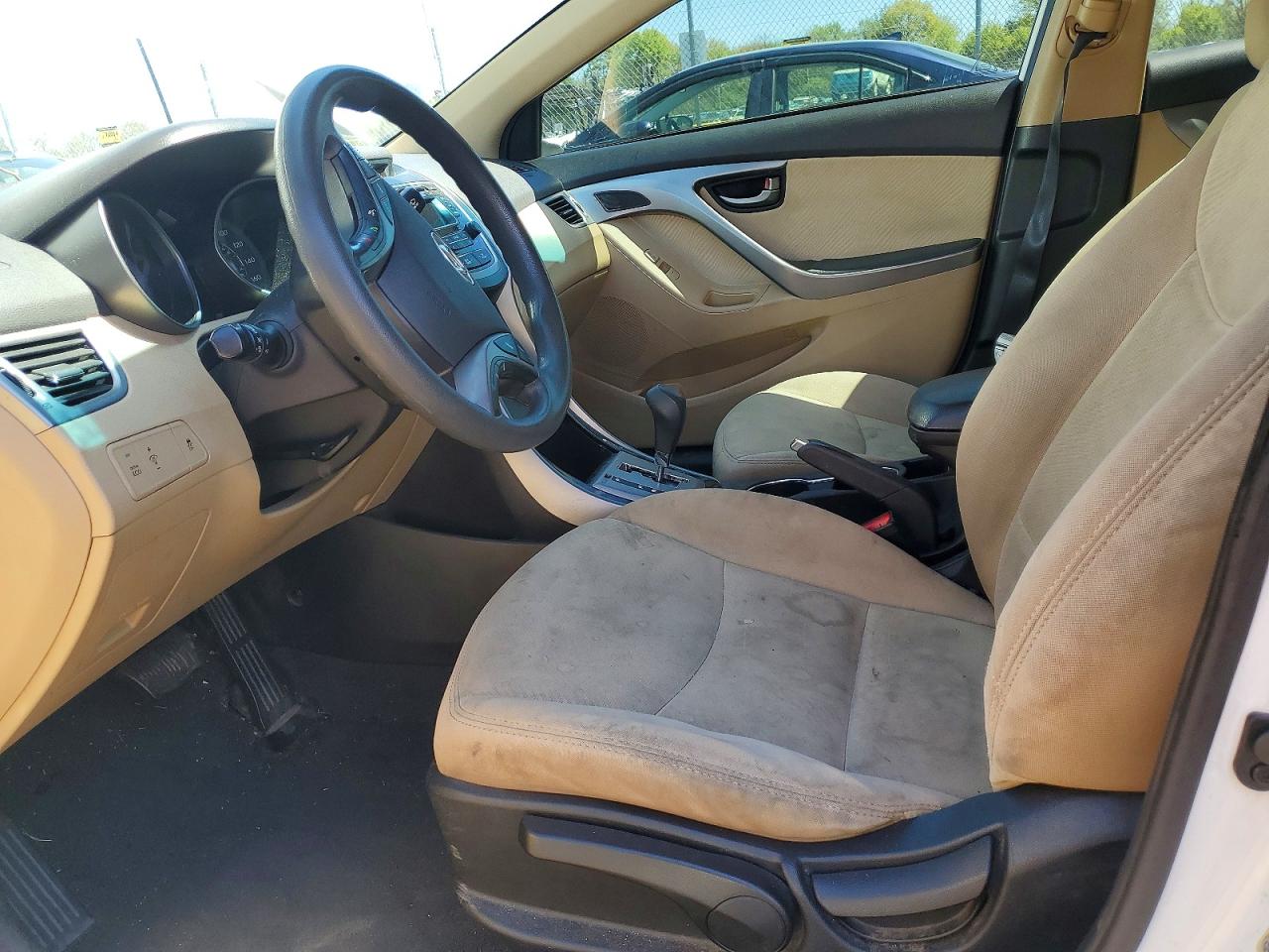 2013 HYUNDAI ELANTRA GLS photo 19
