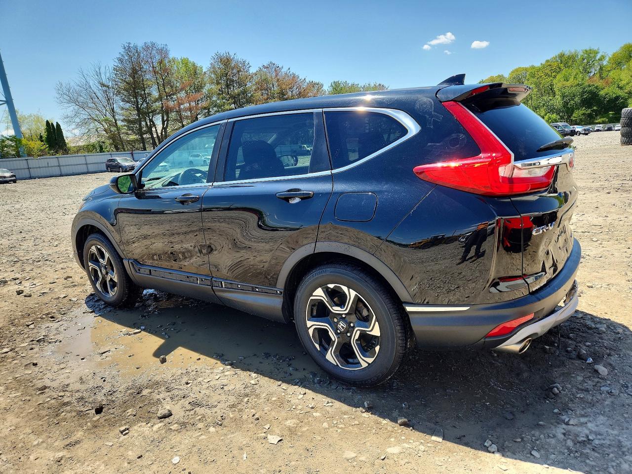 2017 HONDA CR-V TOURING photo 4