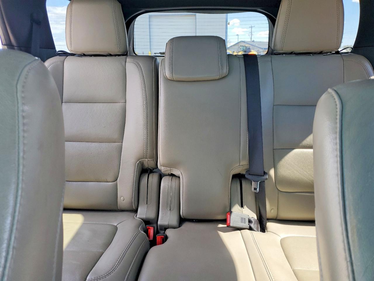 2013 FORD EXPLORER XLT photo 19