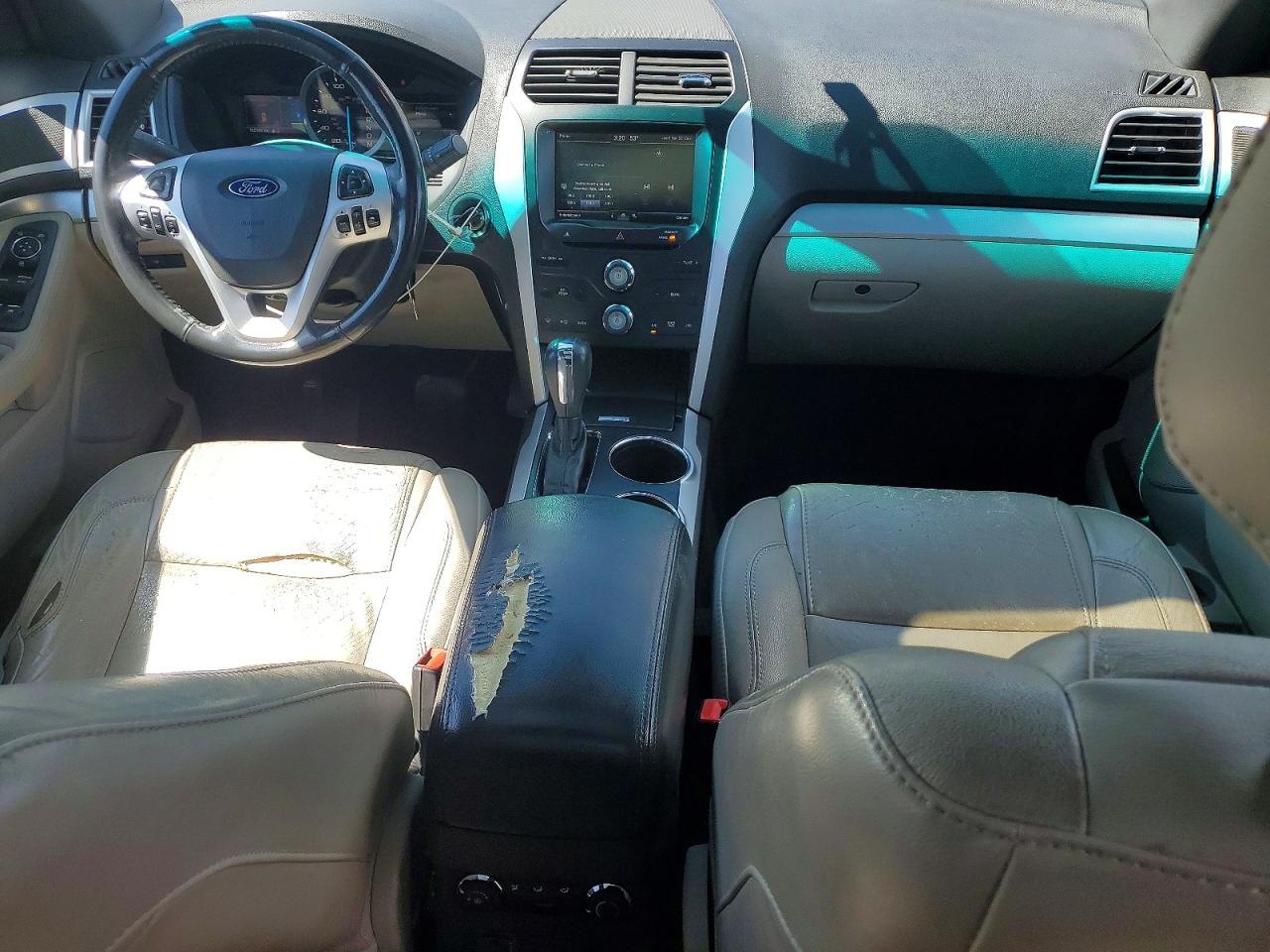 2013 FORD EXPLORER XLT photo 15