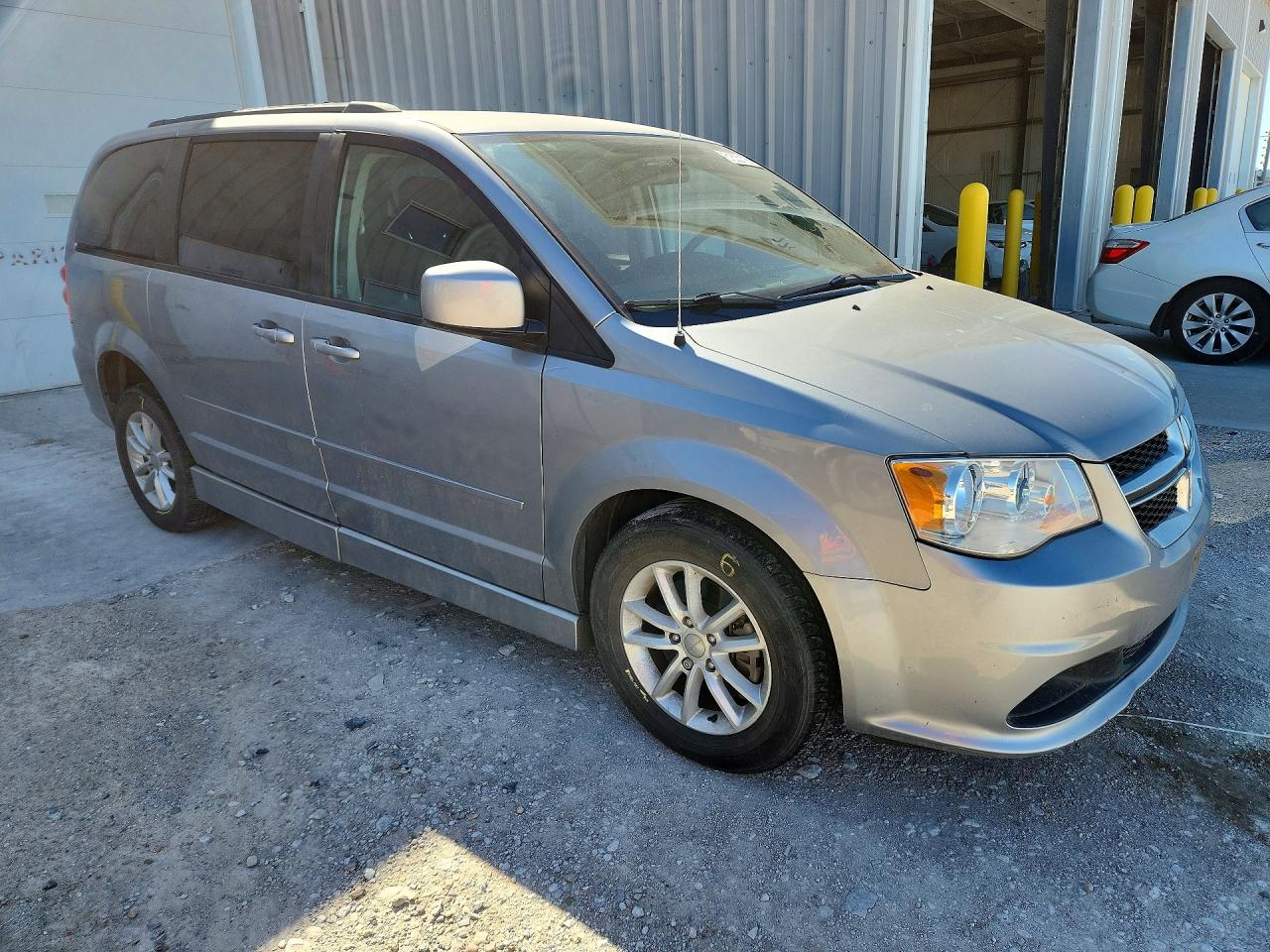 2015 DODGE GRAND CARAVAN SXT photo 10