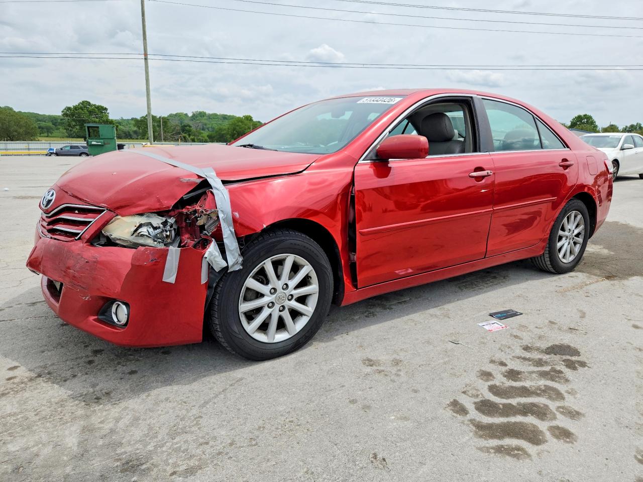 2011 TOYOTA CAMRY