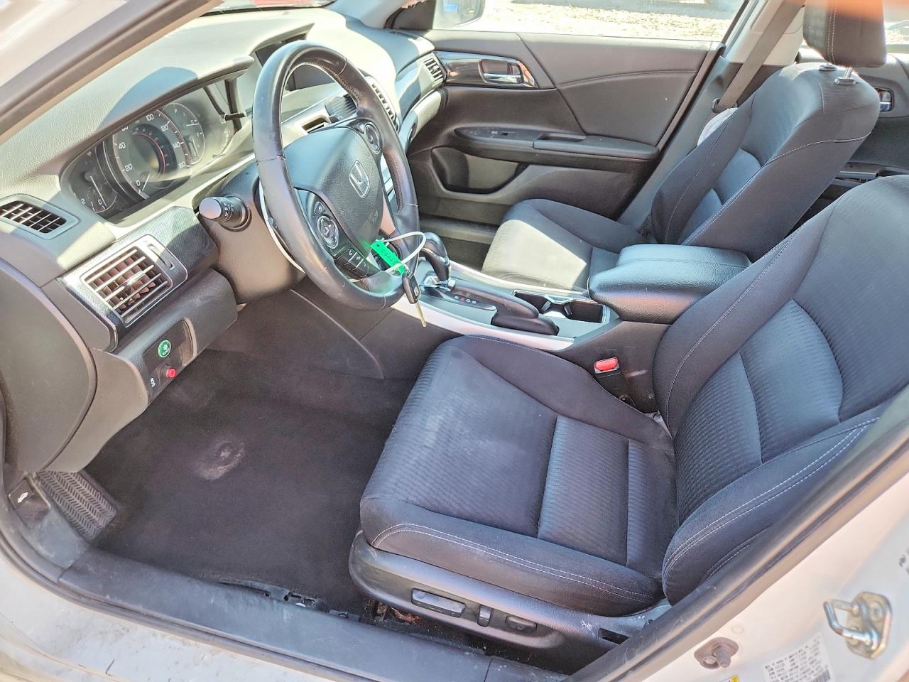 2015 HONDA ACCORD SPORT photo 19