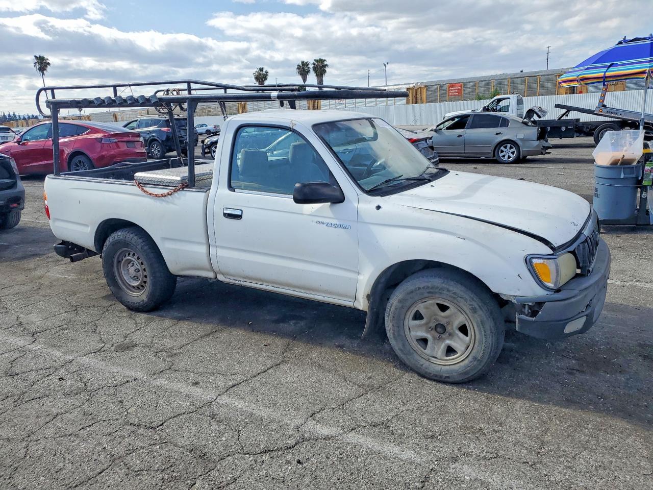 2002 TOYOTA TACOMA BASE photo 7